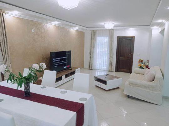 Casa Leahu Bed & Breakfast Baile 1 Mai Dış mekan fotoğraf