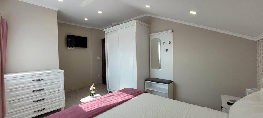 Casa Leahu Bed & Breakfast Baile 1 Mai Dış mekan fotoğraf