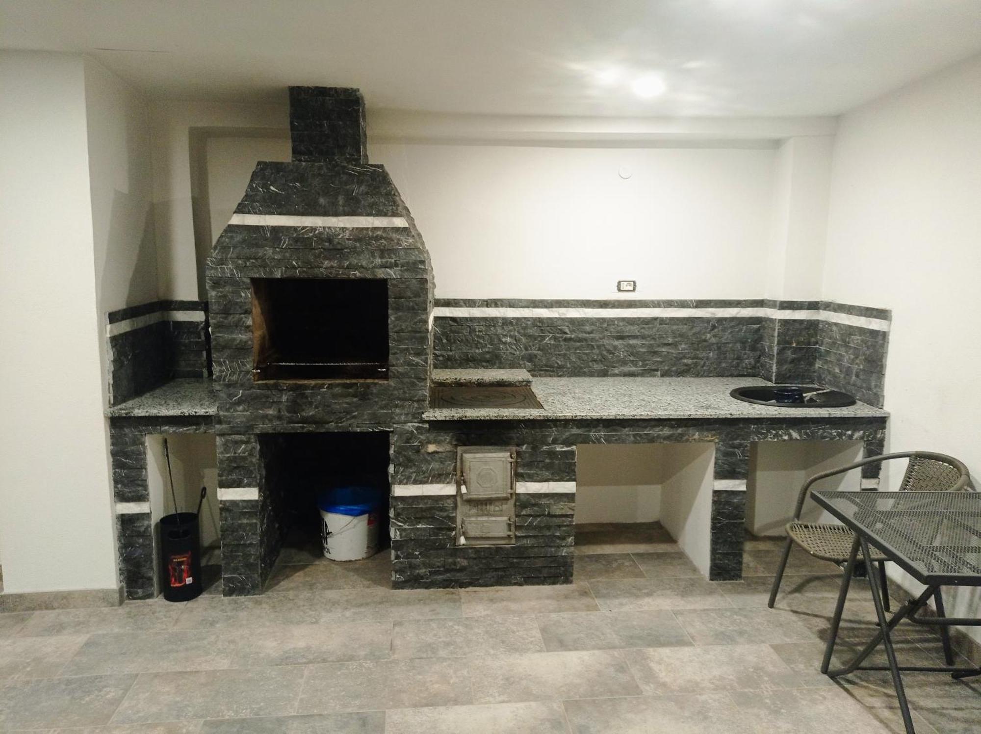 Casa Leahu Bed & Breakfast Baile 1 Mai Dış mekan fotoğraf